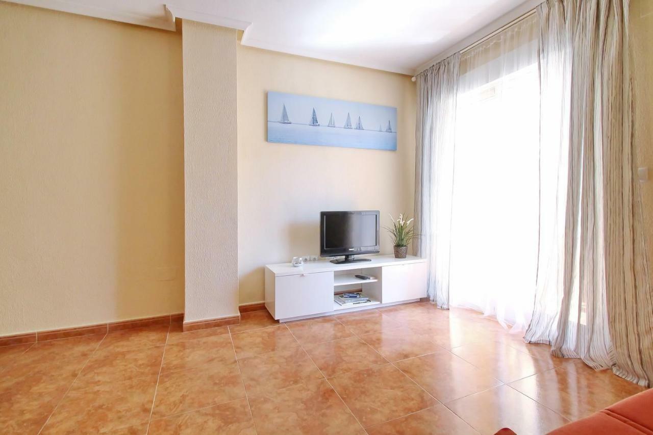 Zoa Happy Vacations Apartment Torrevieja Luaran gambar